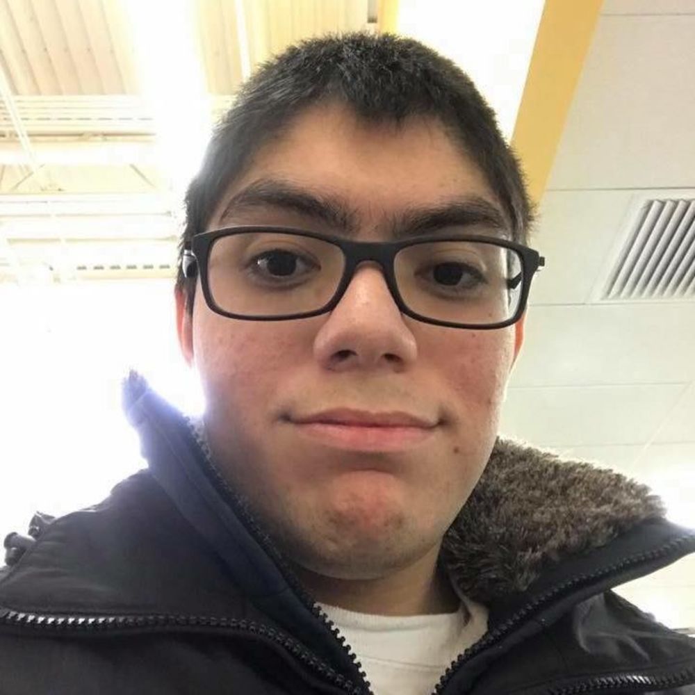 Meet your Posher, Alex